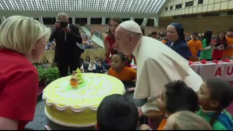 papa francisc tort