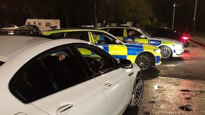 Ce pățit șoferul unui BMW care a fost prins de 32 de radare în Marea Britanie