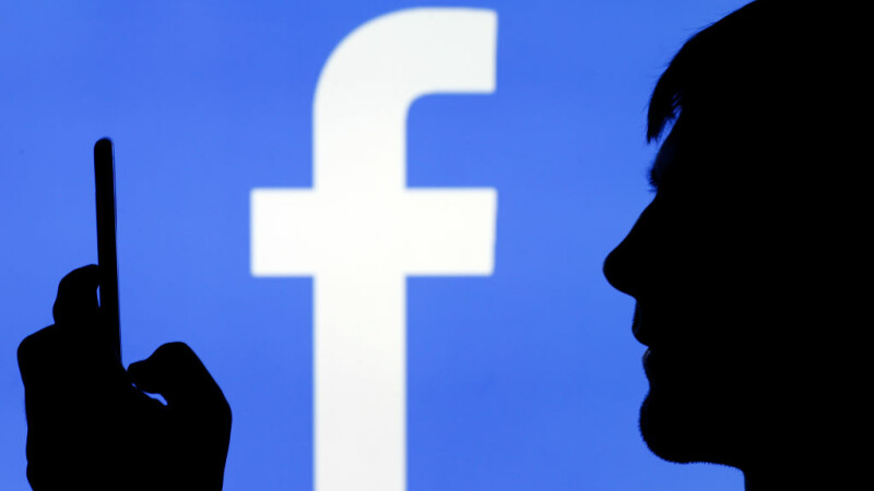 Franța și Facebook sunt în război, din cauza unor campanii de dezinformare din Africa. Ce i-a supărat pe francezi