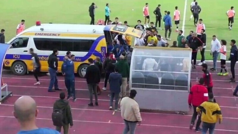 Un antrenor din Egipt a murit după ce s-a bucurat la un gol marcat de echipa sa