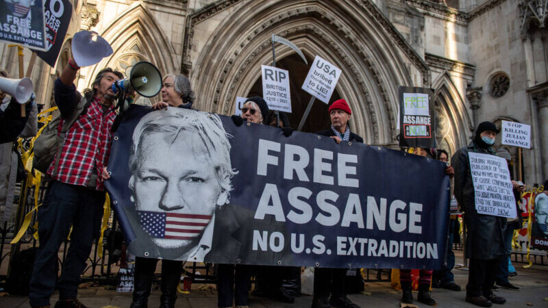 Julian Assange banner