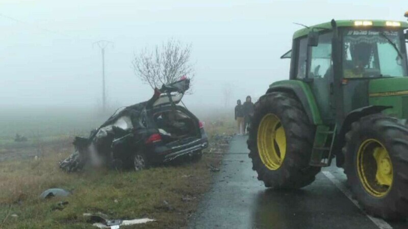 Impact mortal pe „drumul morții” E85, între un autoturism și un TIR. Doi bărbați nu au avut nicio șansă