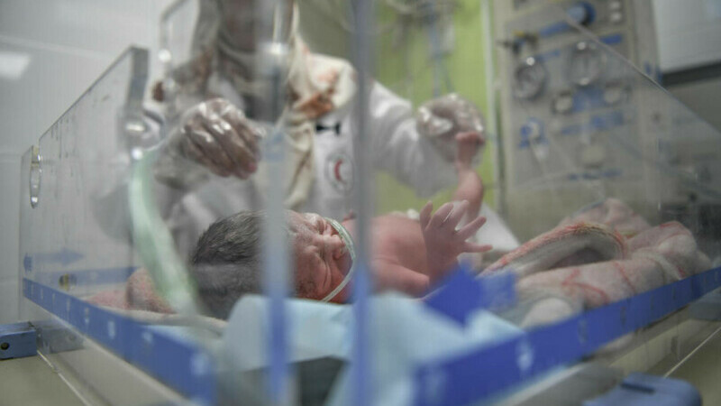 copil nou nascut in gaza, bebelus