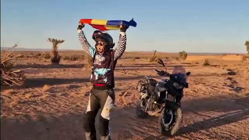 claudia motociclista maroc