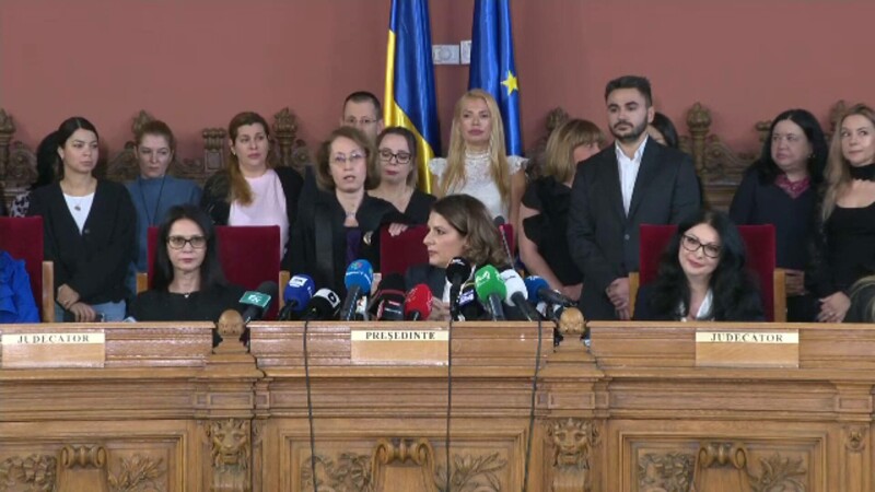 curtea de apel conferinta