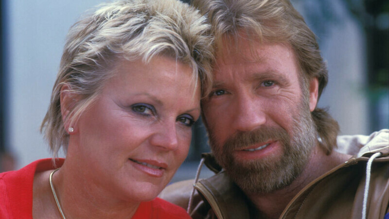 Dianne Holechek, Chuck Norris