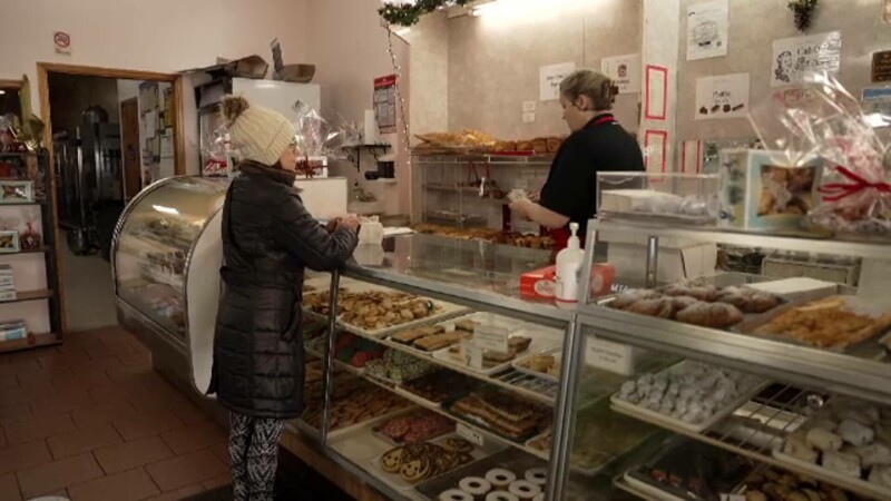 Povestea cofetăriei rom&acirc;nești care duce tradiția mai departe peste Ocean