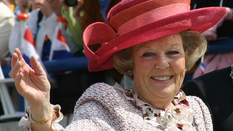 Regina Beatrix a Olandei