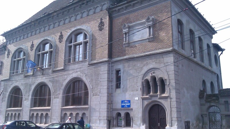 scoala arad