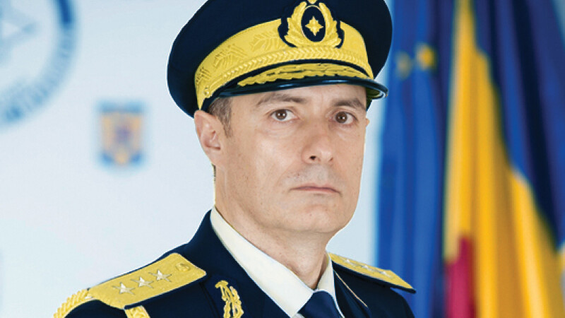 Florian Coldea in uniforma
