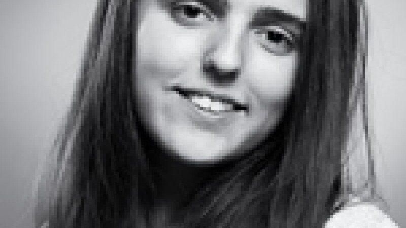 O eleva a Colegiului National “Emil Racovita” din Cluj a castigat locul I la Concursul European de Traduceri