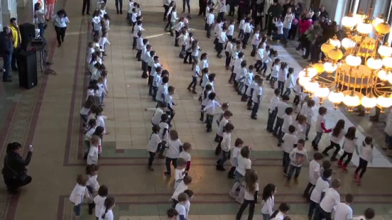Flashmob copii de gradinita