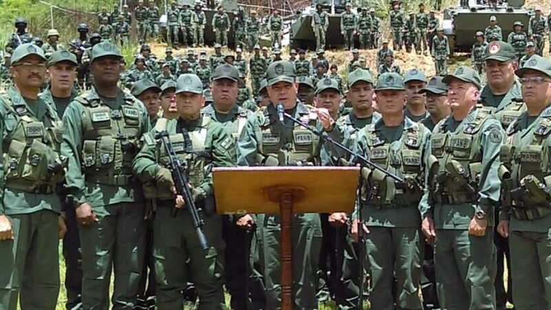 ministrul apararii si militari din venezuela
