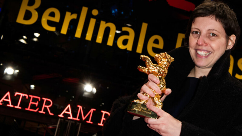 Filmul de debut al regizoarei Adina Pintilie, „Nu mă atinge-mă”, premiat cu Ursul de Aur la Berlin