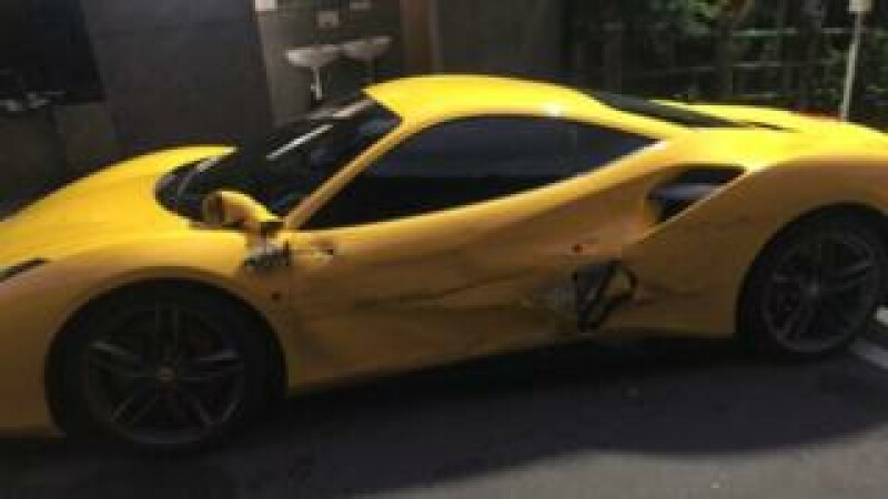 tanar, Ferrari, 135.000 lire, Taiwan, donatii