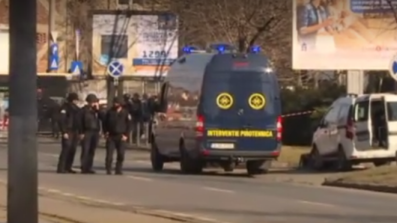 Amenințare cu bombă în București. Pirotehniștii au ajuns la fața locului