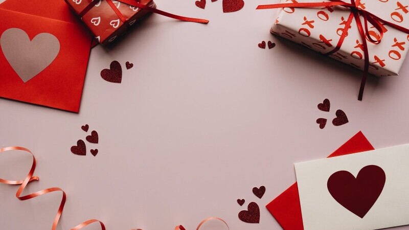 (P) Mesaje de dragoste romantice și amuzante pentru Valentine's Day