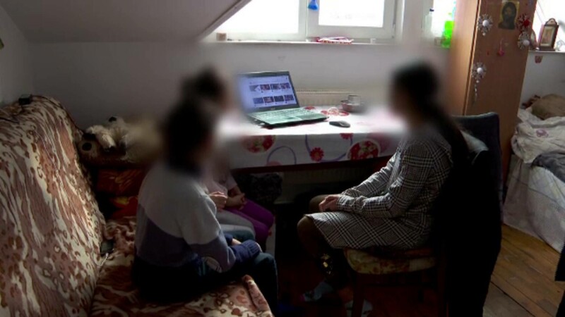 Copiii din România, printre cei mai vulnerabili în fața prădătorilor sexuali de pe internet. Ce trebuie să facă părinții