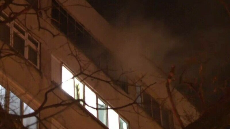 Incendiu într-un apartament din Timișoara, plin de deșeuri. Proprietarul a murit intoxicat