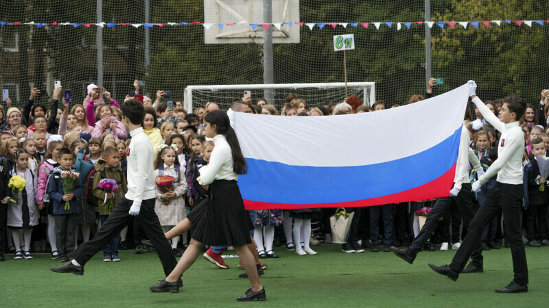 ceremonie incepere an scolar rusia