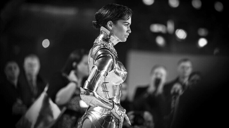 Ce ținută spectaculoasă a purtat Zendaya la a doua premieră a filmului „Dune”. Vedeta a atras toate privirile | GALERIE FOTO