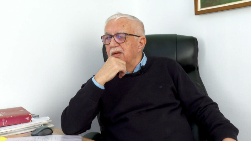 Augustin Zegrean, despre președintele interimar: Dacă șeful Senatului refuză, poate fi cel al Camerei Deputaţilor