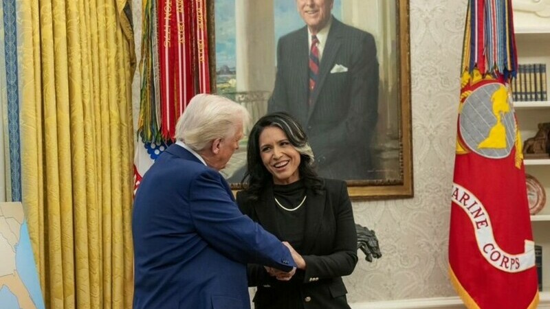 Trump și Tulsi Gabbard