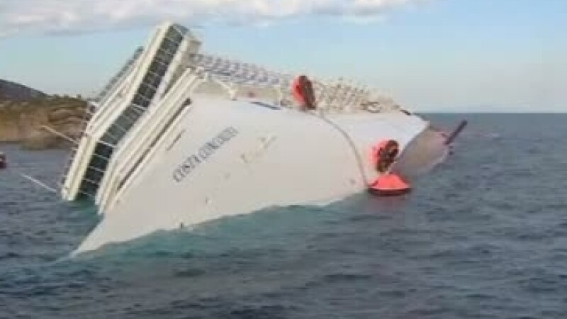 Costa Concordia, vapor scufundat