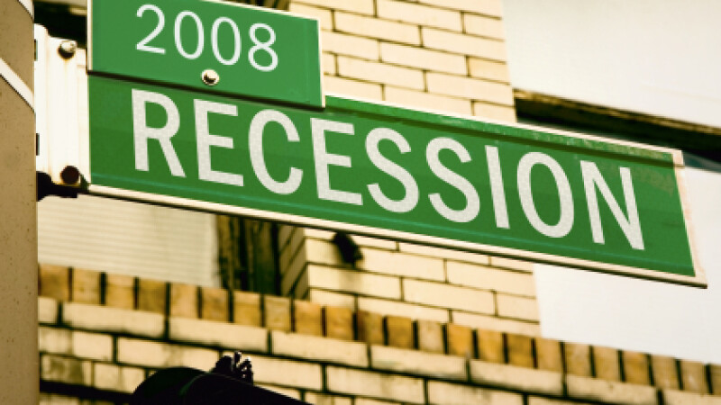 Criza, recesiune