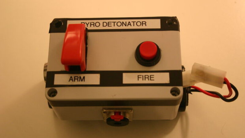 detonator bomba