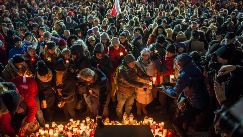 Mii de oameni au protestat împotriva urii și violenței în Polonia