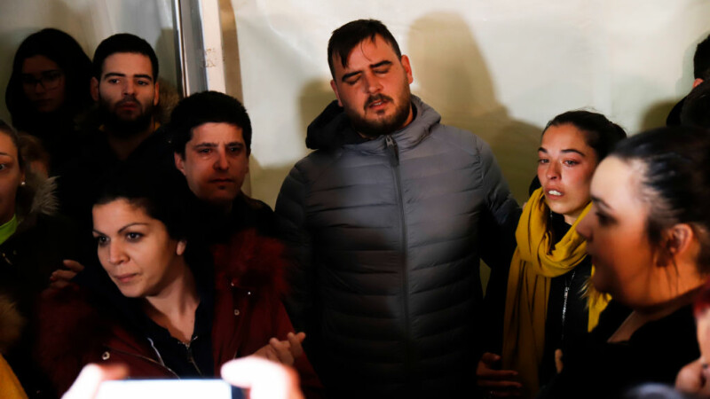 copil cazut in put spania