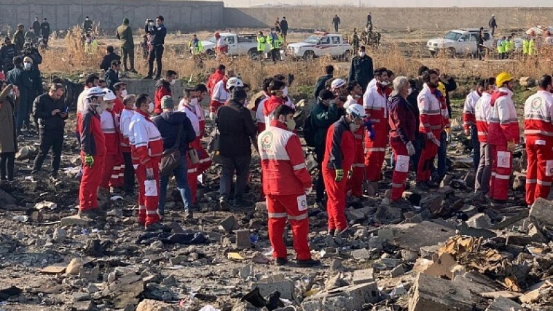 Un avion ucrainean cu 180 de persoane la bord s-a prăbușit în Iran. Toți pasagerii au murit - 11