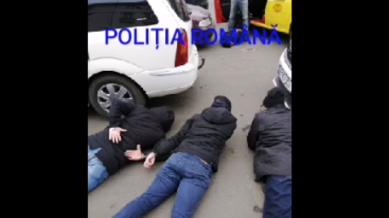 politisti falsi