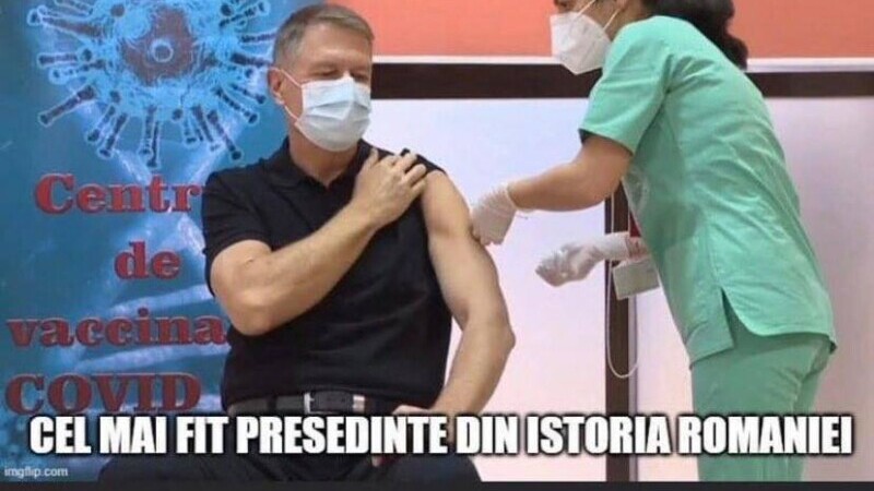 Glumele apărute în mediul online, după ce președintele Klaus Iohannis s-a vaccinat împotriva Covid-19