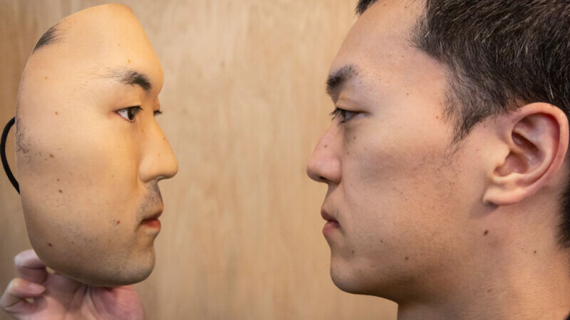 Mască hiper-realistă, proiectată de un japonez