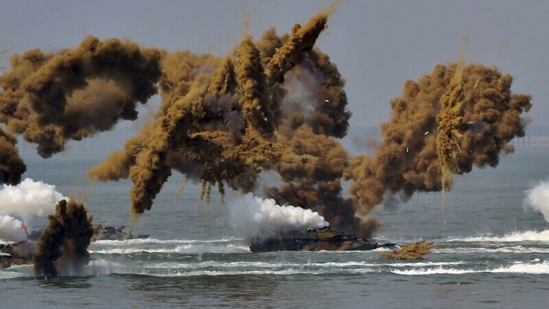 Coreea de Nord a lansat peste 60 de obuze