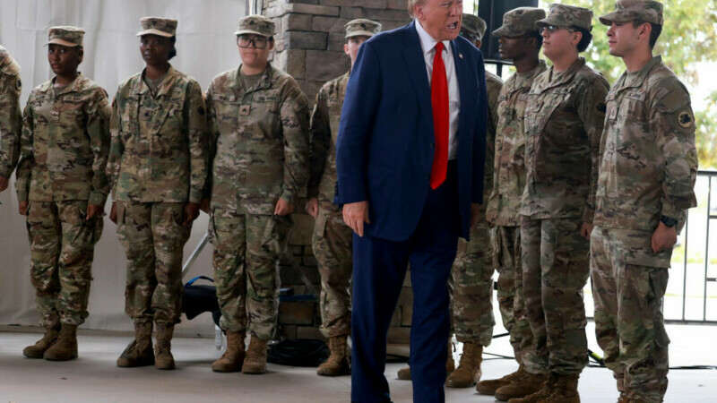 donald trump soldati