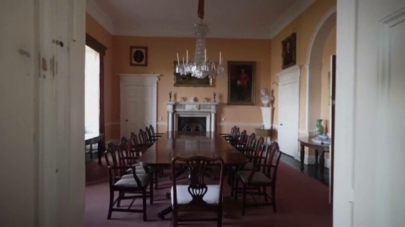 Castel englezesc, scos la vanzare