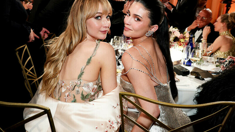 Kylie Jenner, jennifer Lawrence