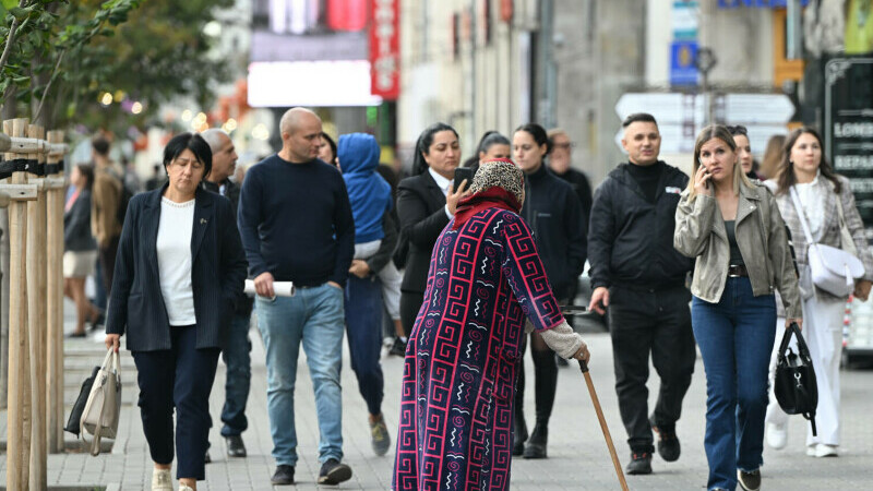 Moldoveni pe stradă