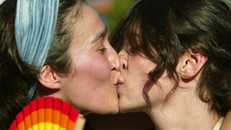 Lesbian Dating Apps Cele mai bune 5 aplicații pentru unele Girl-on-Girl Lovin '
