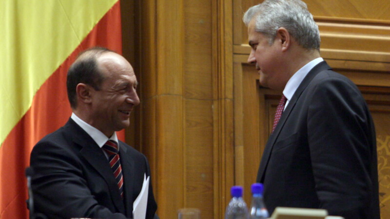 Traian Basescu, Adrian Nastase