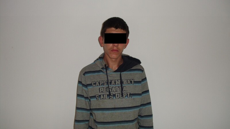 minor suspectat de furt