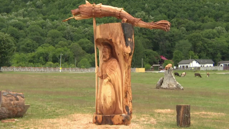 sculptura lemn