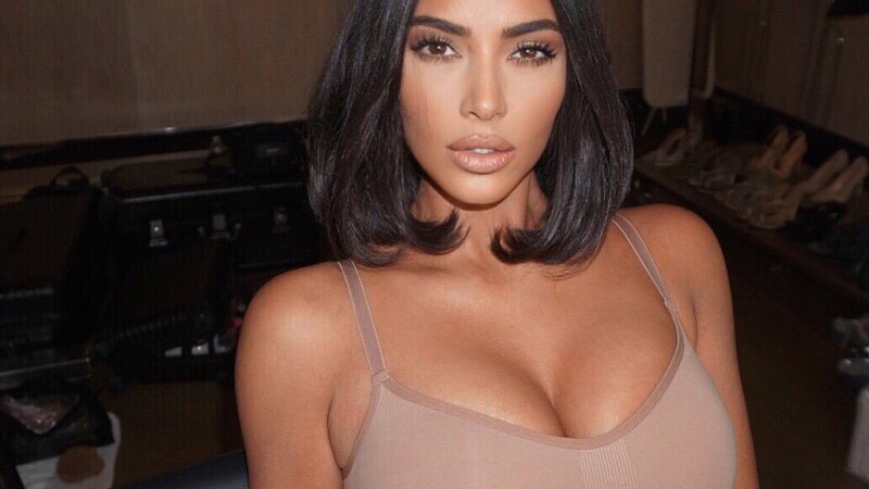 Kim Kardashian, în cea mai sexy ținută de până acum - 14