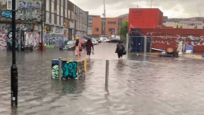 inundații Londra