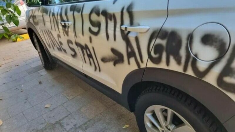 masina vandalizata