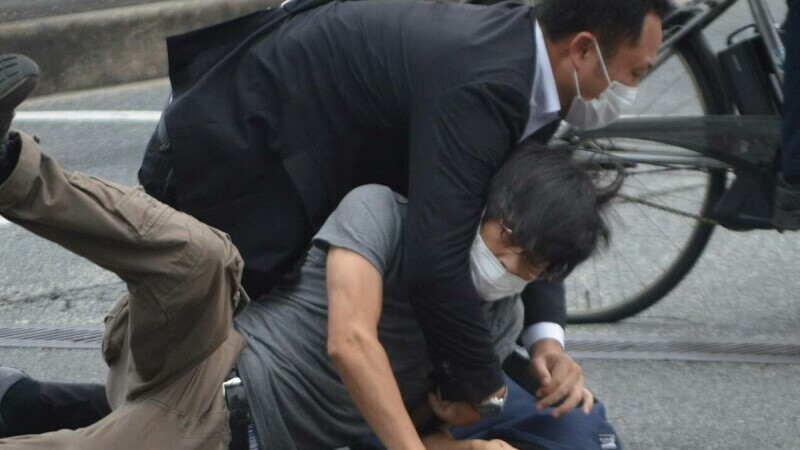 Cine este bărbatul care l-a asasinat pe Shinzo Abe. Ce le-a spus polițiștilor după ce a fost reținut