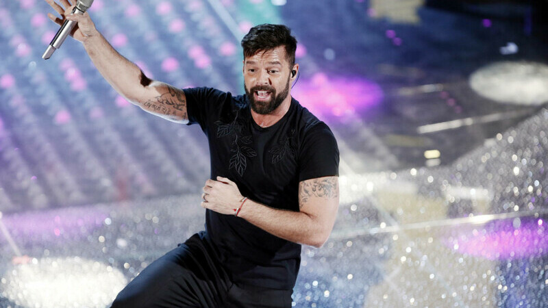 Ricky Martin, acuzat de incest de nepotul său. Artistul riscă 50 de ani de închisoare